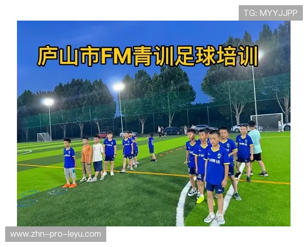 足球俱乐部在青训中加强心理健康早期干预与支持,足球俱乐部青训总结与计划 足球俱乐部在青训中加强心理健康早期干预与支持,足球俱乐部青训总结与计划